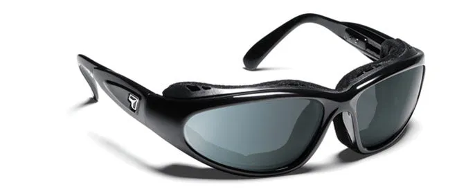 7eye Cape Gloss Black