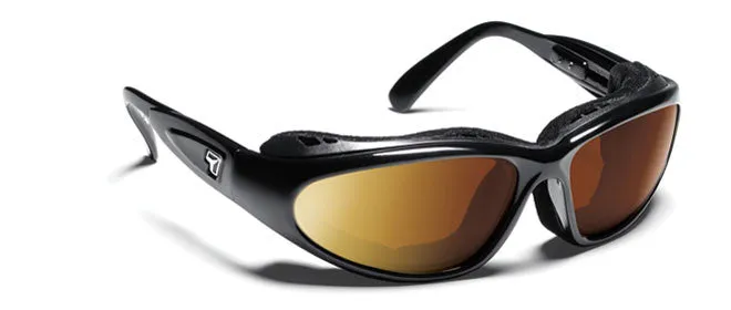 7eye Cape Gloss Black