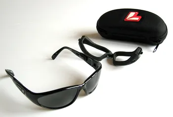 7eye Cape Gloss Black