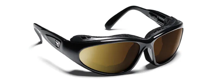 7eye Cape Gloss Black