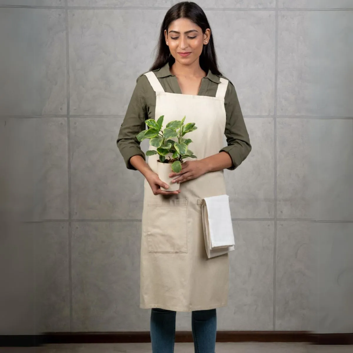 No Tie Cross Back Pocketed Apron | Multi Functional | Pastel Colour | Cotton